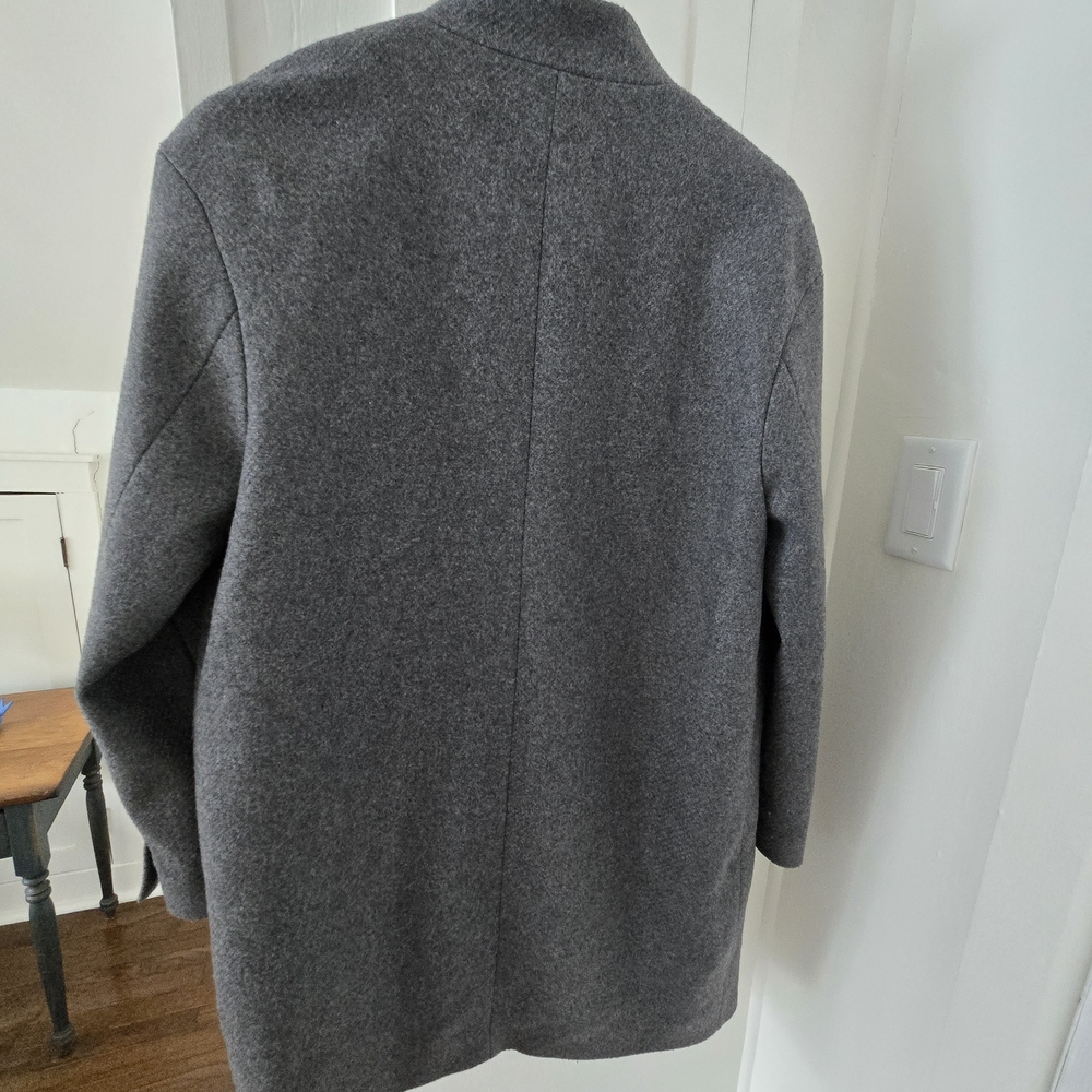 Gray Women's Coat - Picture 6 of 7